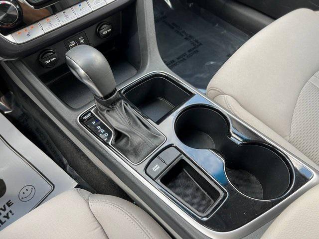 Photo of 2018 Symphony Silver Hyundai SONATA