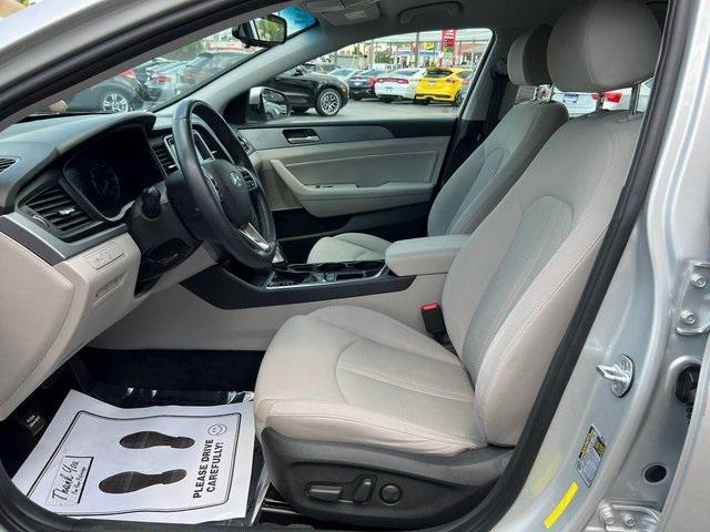 Photo of 2018 Symphony Silver Hyundai SONATA