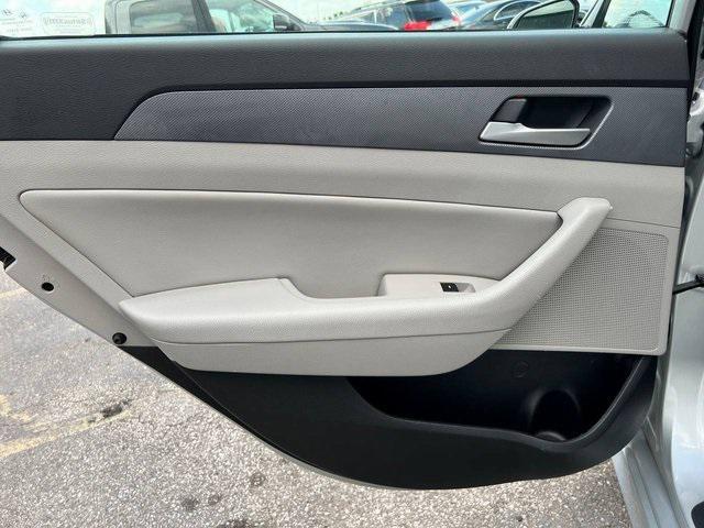 Photo of 2018 Symphony Silver Hyundai SONATA