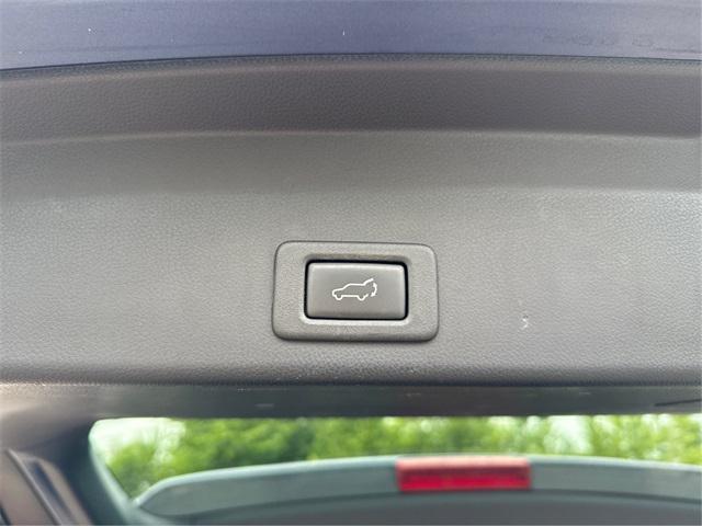 Photo of 2019 Abyss Blue Pearl Subaru Ascent
