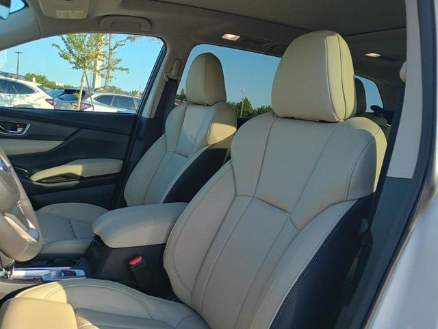 Photo of 2025 Crystal White Pearl Subaru Ascent