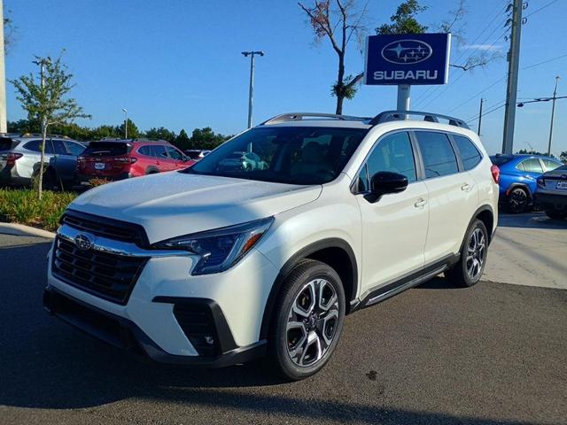 Photo of 2025 Crystal White Pearl Subaru Ascent