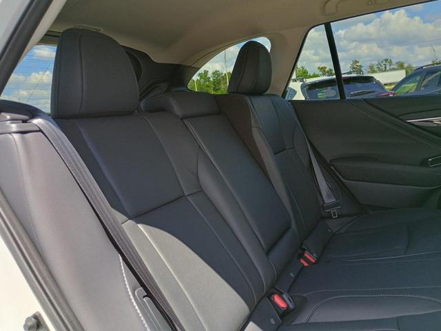 Photo of 2024 Crystal White Pearl Subaru Outback