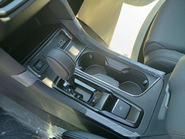 Photo of 2025 Crystal White Pearl Subaru Ascent