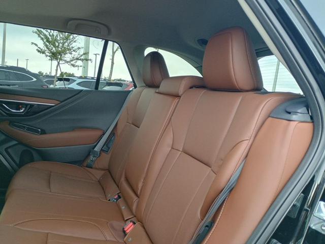 Photo of 2025 Crystal Black Silica Subaru Outback