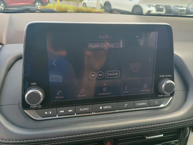 Photo of 2022 Brilliant Silver Metallic Nissan Rogue