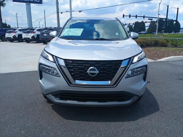Photo of 2022 Brilliant Silver Metallic Nissan Rogue