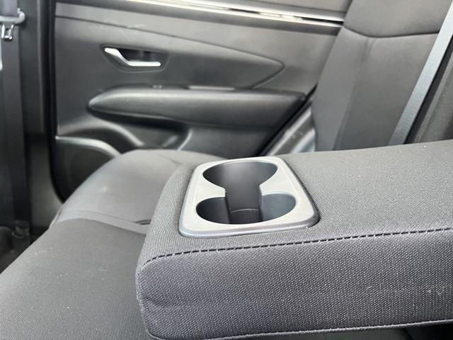 Photo of 2022 Quartz White Hyundai TUCSON