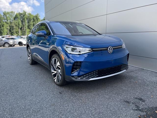Photo of 2025 Blue Volkswagen ID.4