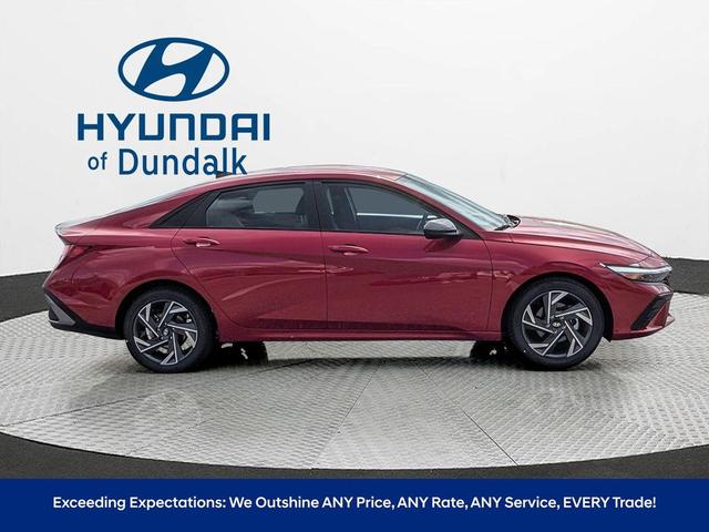 Photo of 2025 Ultimate Red Hyundai ELANTRA