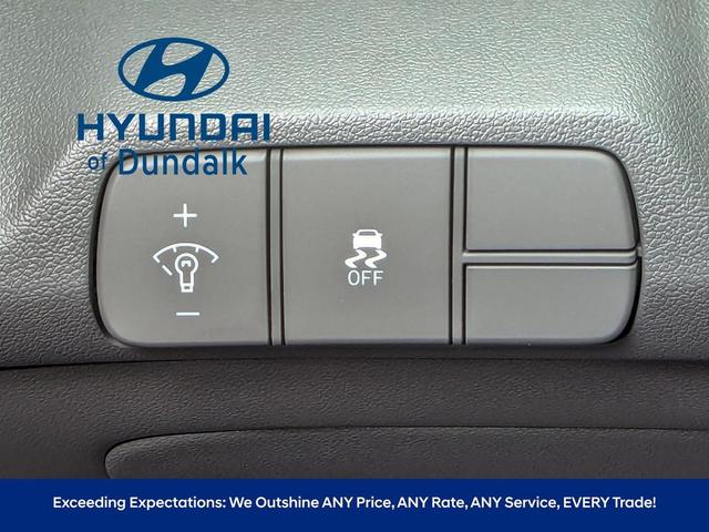 Photo of 2025 Ultimate Red Hyundai ELANTRA