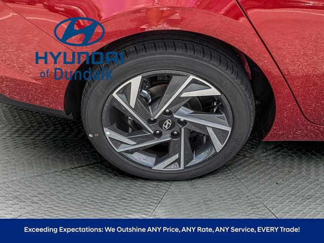 Photo of 2025 Ultimate Red Hyundai ELANTRA