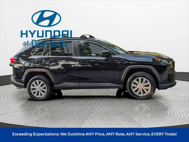 Photo of 2020 Midnight Black Metallic Toyota RAV4