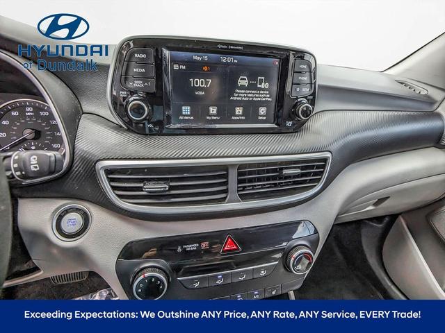 Photo of 2021 Stellar Silver Hyundai TUCSON