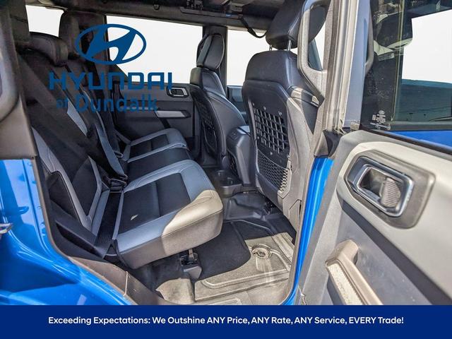 Photo of 2023 Velocity Blue Metallic Ford Bronco