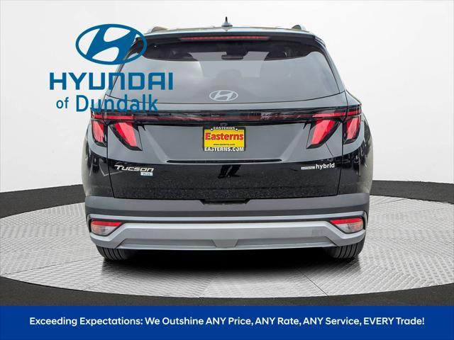 Photo of 2025 Ash Black Hyundai TUCSON Hybrid