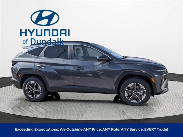 Photo of 2025 Titan Gray Hyundai TUCSON Hybrid