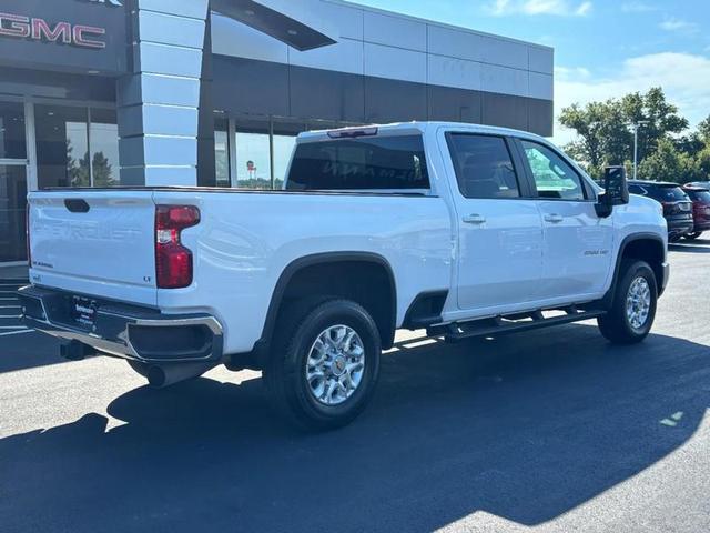 Photo of 2025 Summit White Chevrolet Silverado 2500