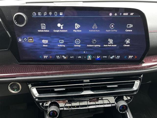 Photo of 2024 WHITE Chevrolet Traverse