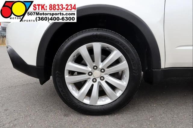Photo of 2011 Satin White Pearl Subaru Forester