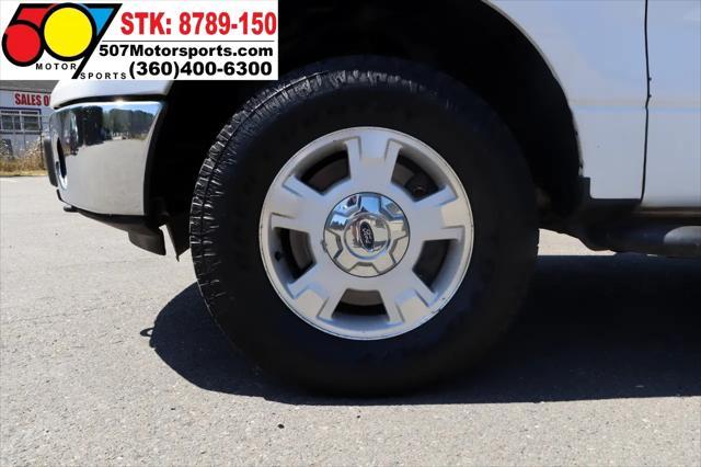 Photo of 2014 Oxford White Ford F-150