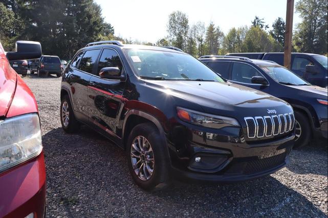 Photo of 2019 Diamond Black Crystal Pearlcoat Jeep Cherokee