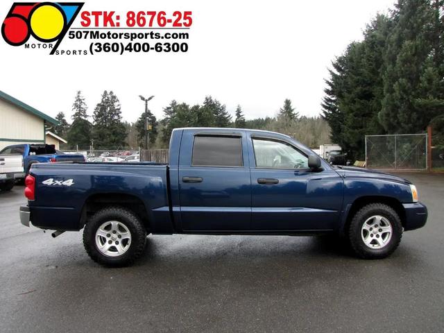 Photo of 2006 Blue Dodge Dakota