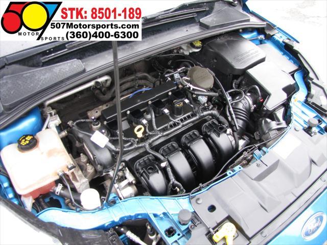 Photo of 2015 Blue Ford Focus