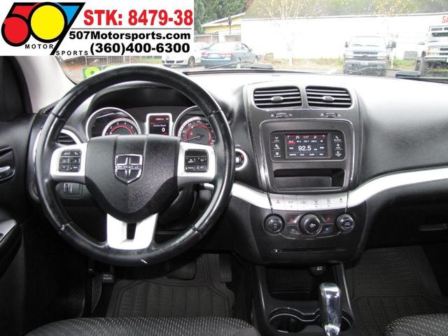 Photo of 2013 Brilliant Black Crystal Pearlcoat Dodge Journey