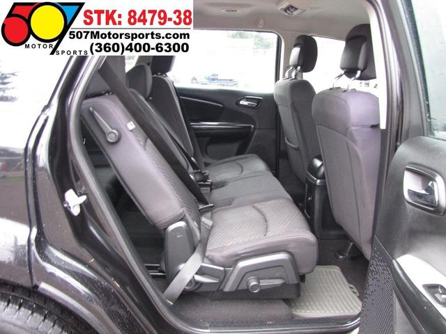 Photo of 2013 Brilliant Black Crystal Pearlcoat Dodge Journey