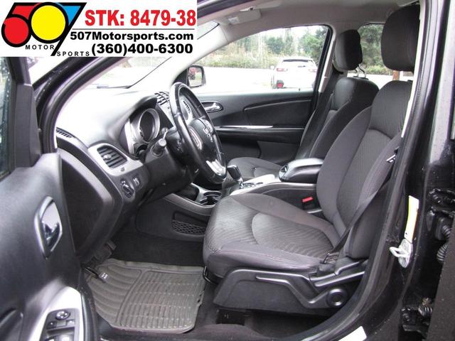 Photo of 2013 Brilliant Black Crystal Pearlcoat Dodge Journey