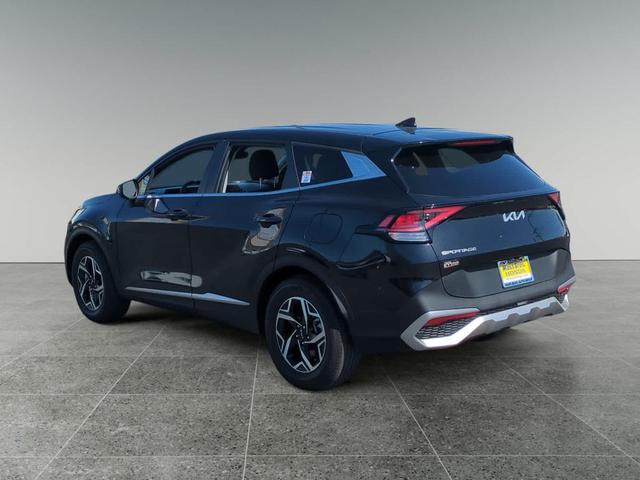 Photo of 2023 Fusion Black Kia Sportage