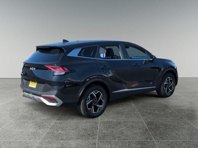 Photo of 2023 Fusion Black Kia Sportage