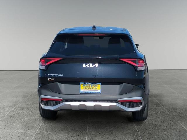 Photo of 2023 Fusion Black Kia Sportage