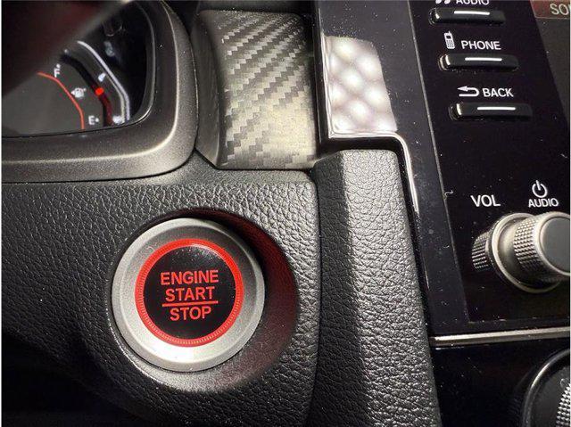 Photo of 2019 Crystal Black Pearl Honda Civic Si