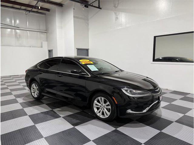 2016 Chrysler 200