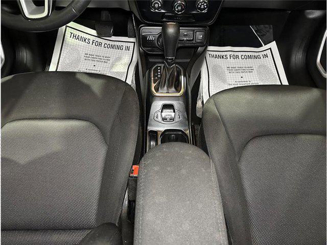 Photo of 2020 Granite Crystal Metallic Clearcoat Jeep Renegade