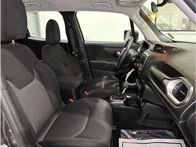 Photo of 2020 Granite Crystal Metallic Clearcoat Jeep Renegade