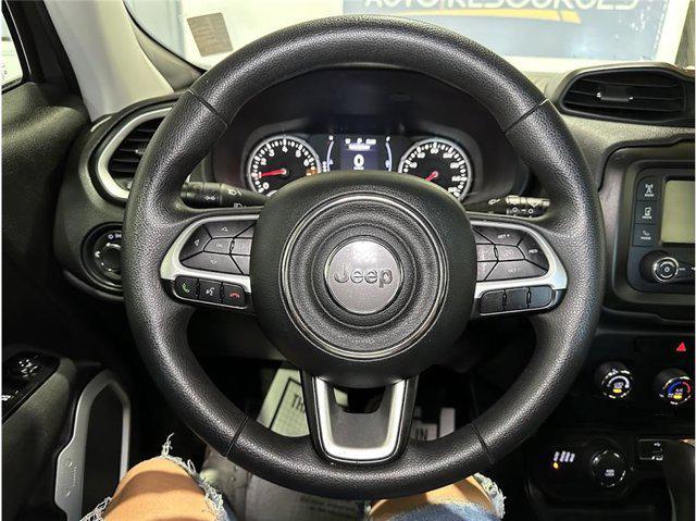 Photo of 2020 Granite Crystal Metallic Clearcoat Jeep Renegade