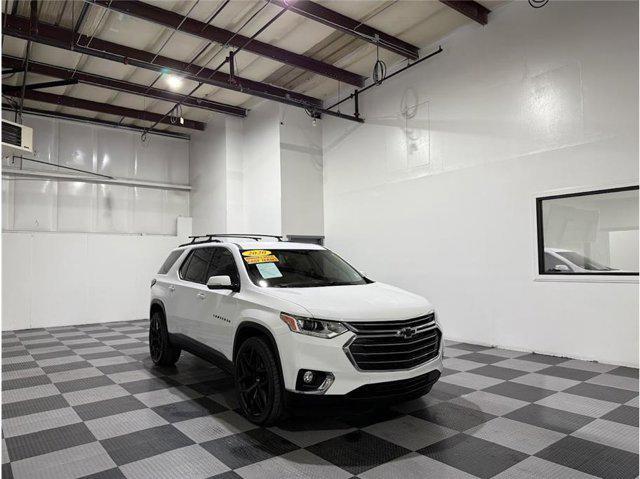 Photo of 2020 Summit White Chevrolet Traverse
