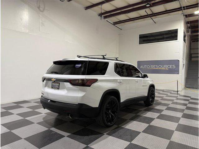 Photo of 2020 Summit White Chevrolet Traverse