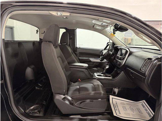 Photo of 2022 Black Chevrolet Colorado