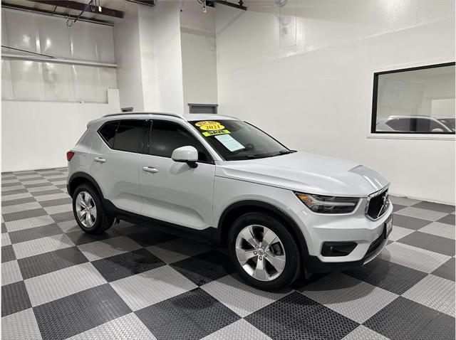 2021 Volvo XC40