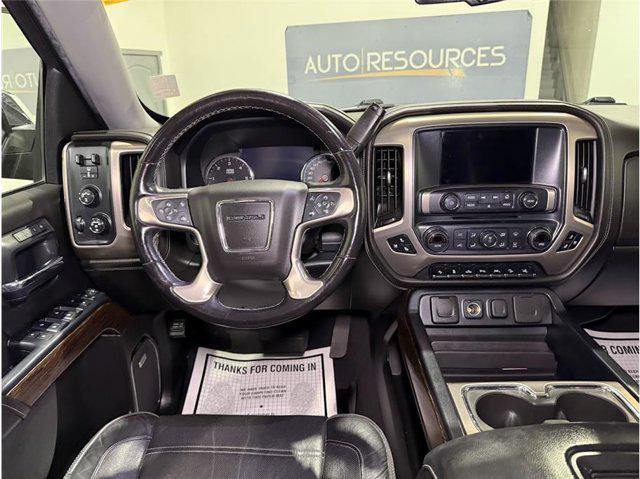 Photo of 2018 Onyx Black GMC Sierra 1500