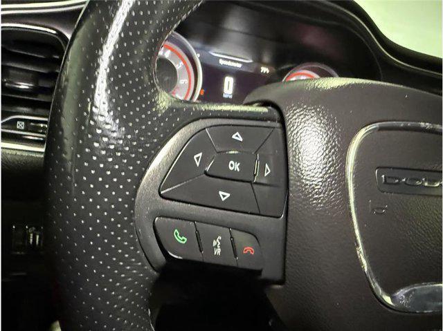 Photo of 2015 Torred Clearcoat Dodge Challenger