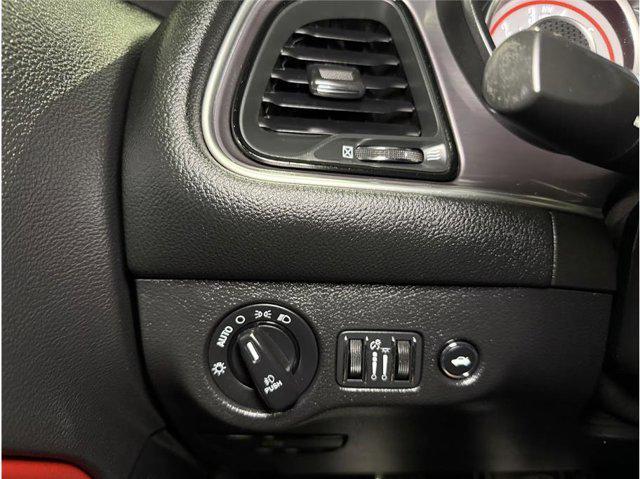 Photo of 2015 Torred Clearcoat Dodge Challenger