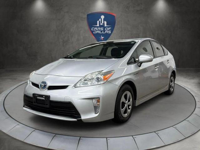 Photo of 2013 Classic Silver Metallic Toyota Prius