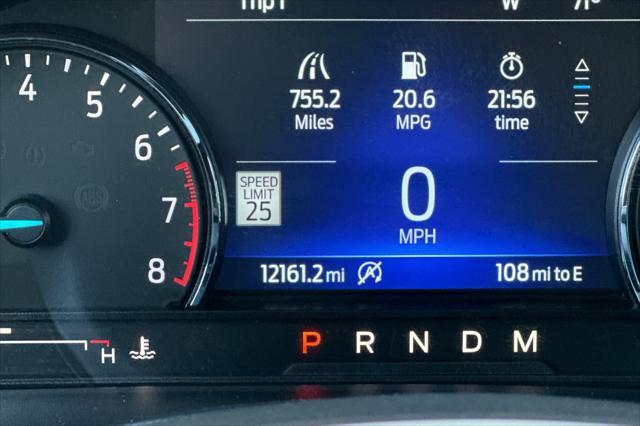 Photo of 2024 Carbonized Gray Metallic Ford Explorer