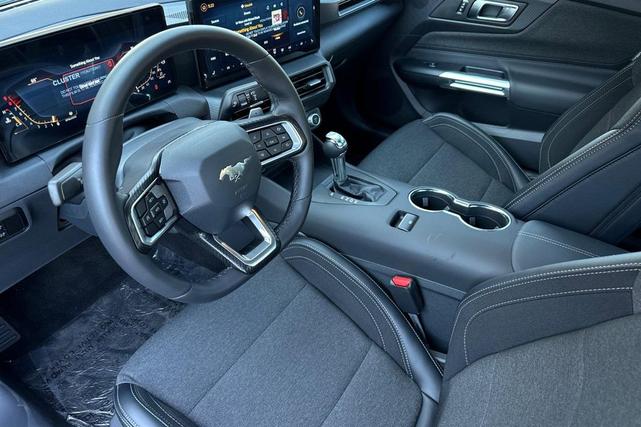 Photo of 2025 Vapor Blue Ford Mustang