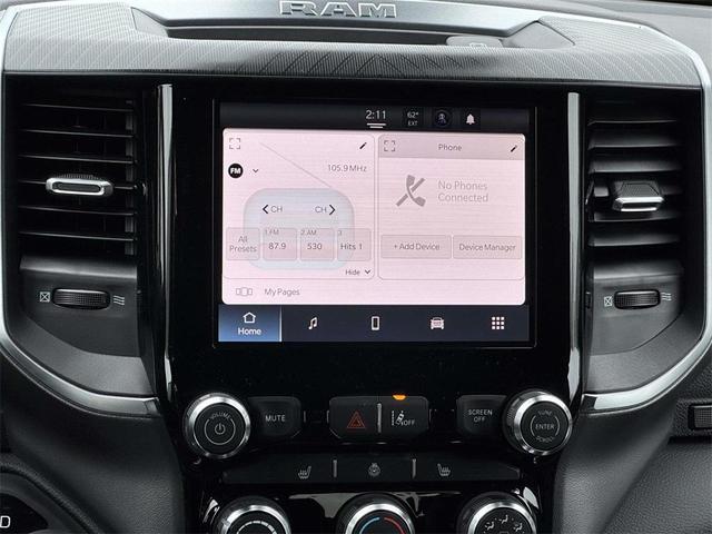 Photo of 2026 Diamond Black Crystal Pearlcoat RAM 1500